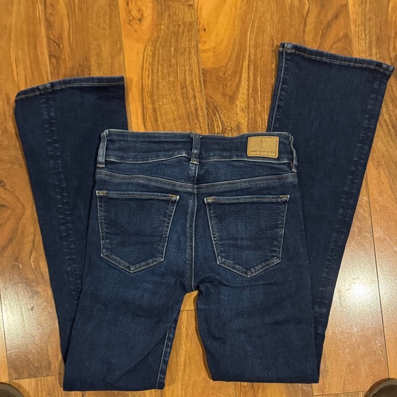 American Eagle Outfitters Dark Blue Flare Jeans - Picture 4 of 4